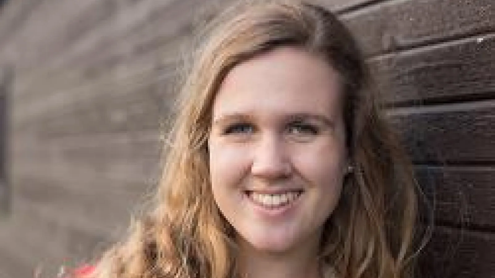 Elizabeth Gilbert head shot