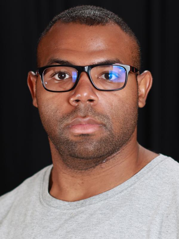 Demond Handley