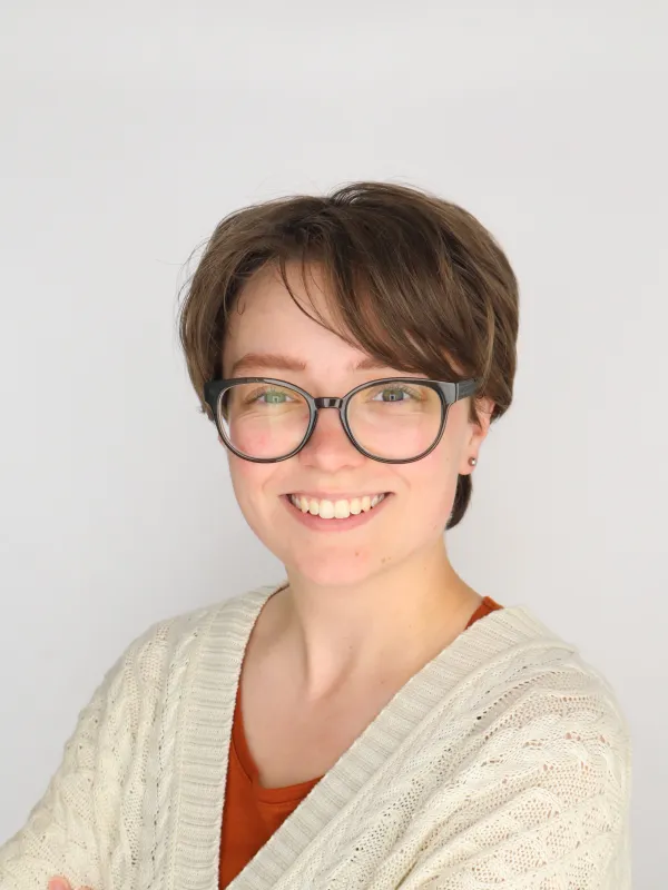 headshot of Darby